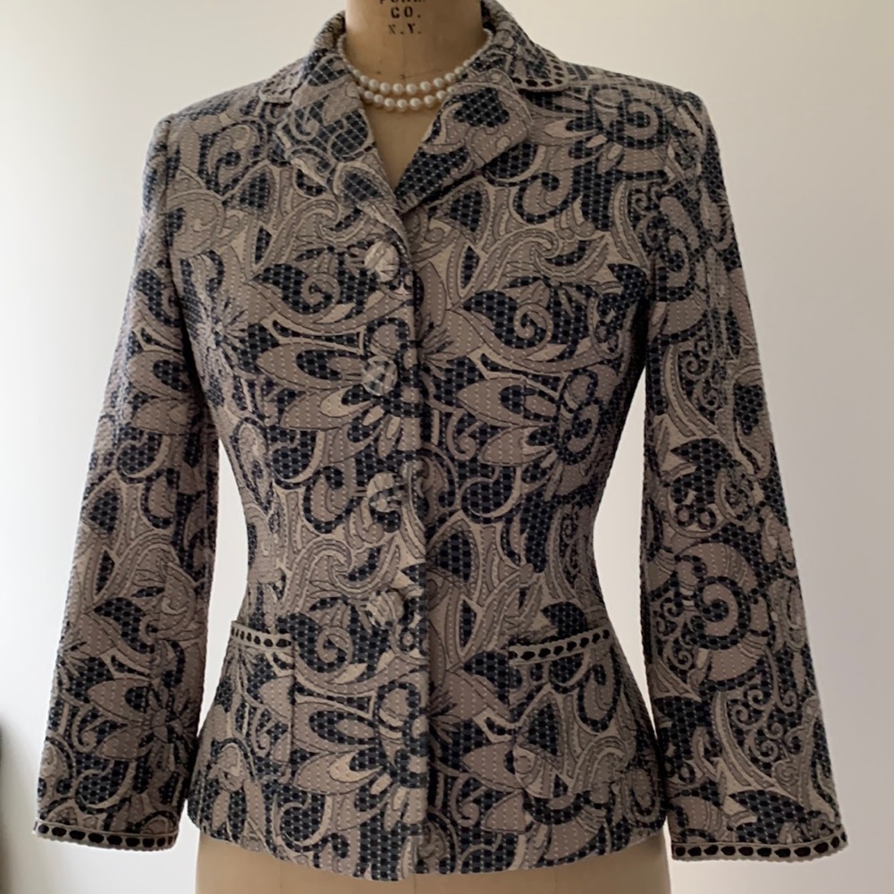 TAHARI Blazer